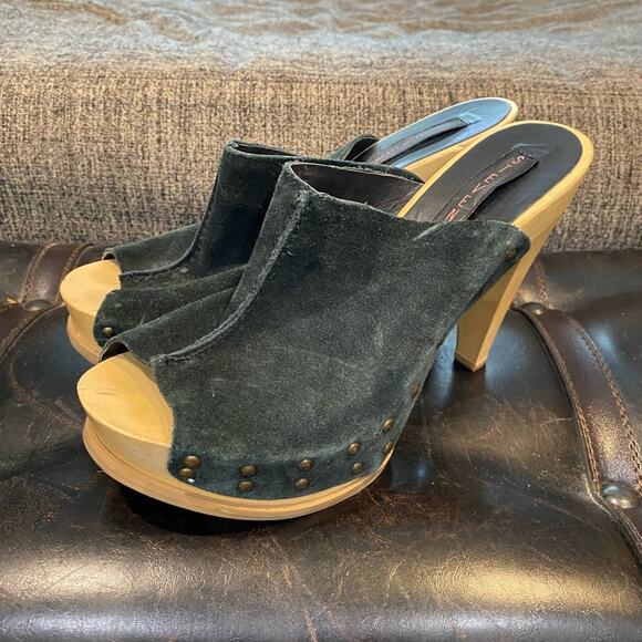 STEVEN by Steve Madden Black Suede Studded Barc High Heel Clogs Sz 9B - Picture 5 of 14